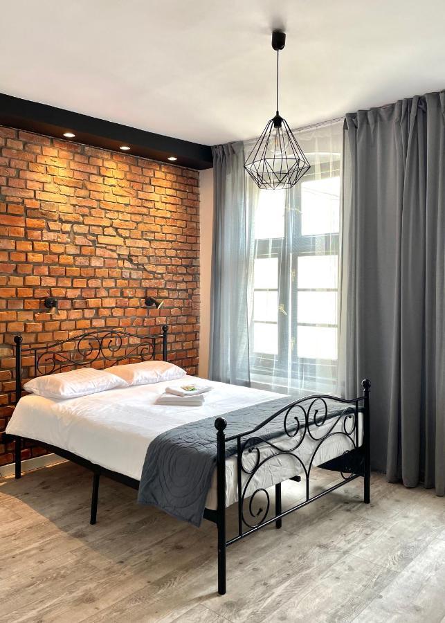 Copernicus Street Apartment - Broken Flowers And Twin Peaks Stary Toruń Екстериор снимка
